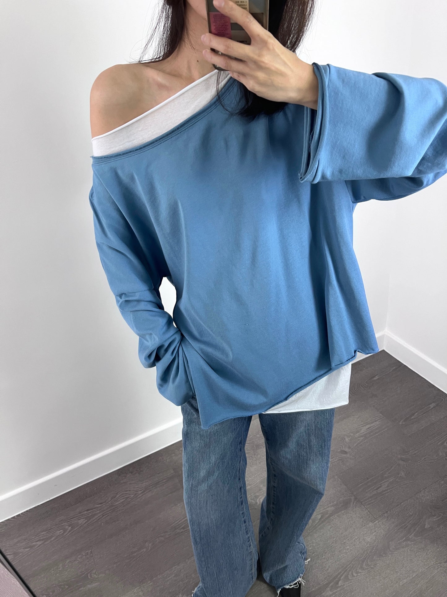 Sold out 4PO No.5 假2件oversized 大領衛衣｜薄款
