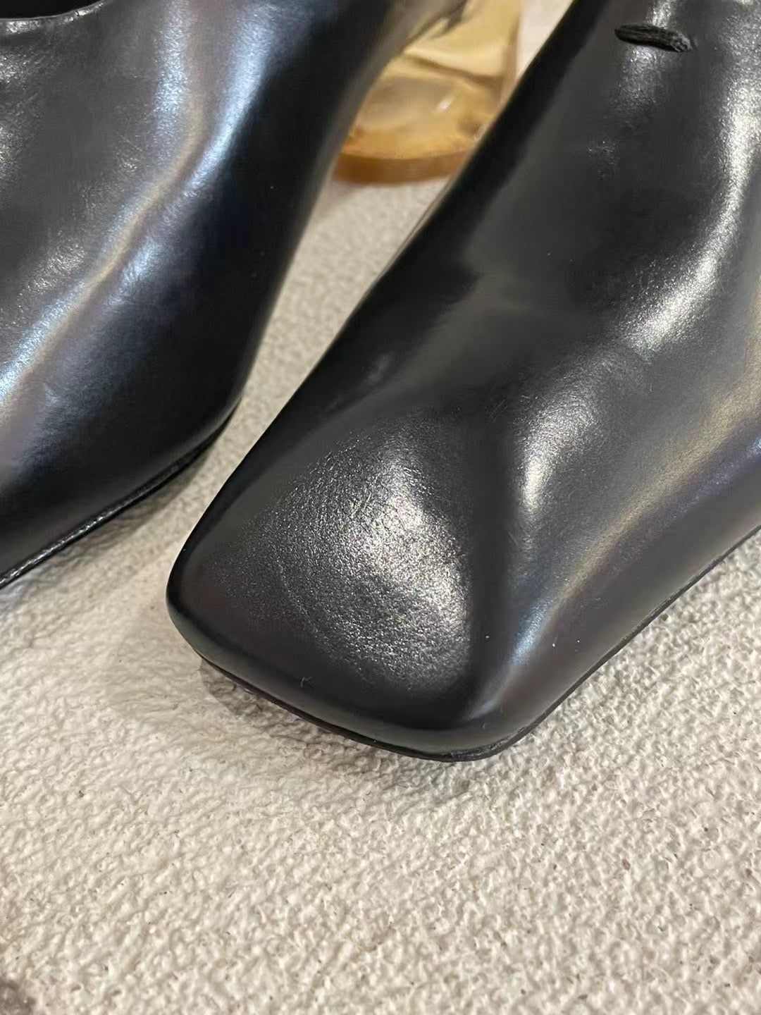 3PO | SH0041 Minimal style square-toe pumps（ 小牛皮）
