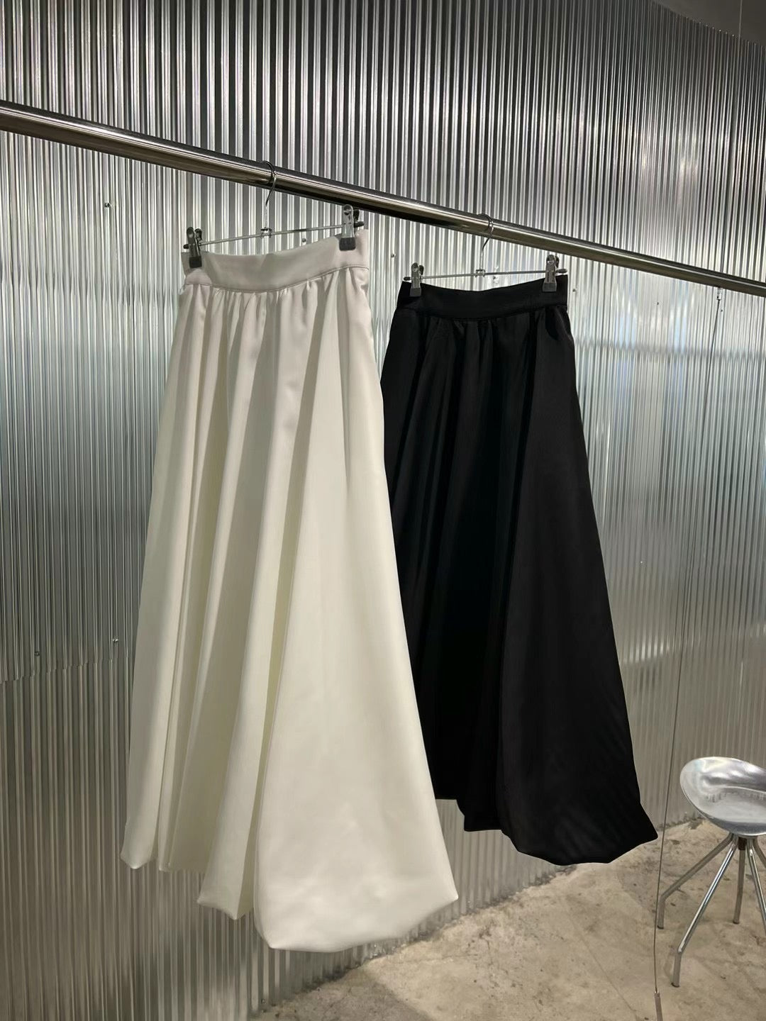 復活款| 歐美流行 4PO Balloon skirt