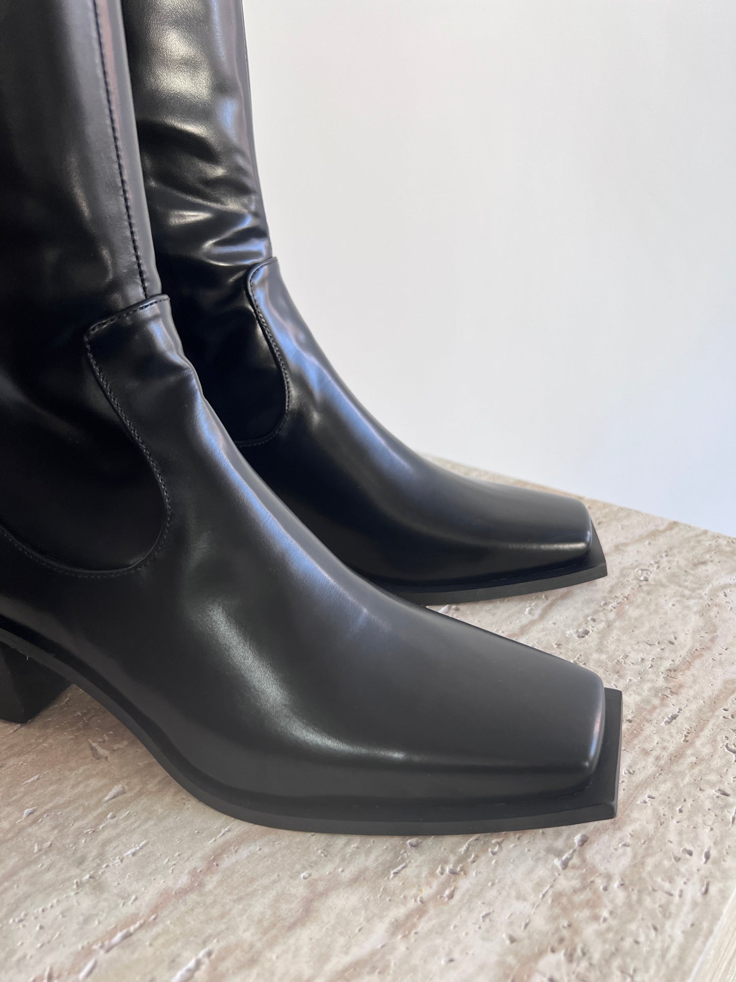 12PO 熱賣基礎款｜SH0037 Knee high fit squared off point toe boots