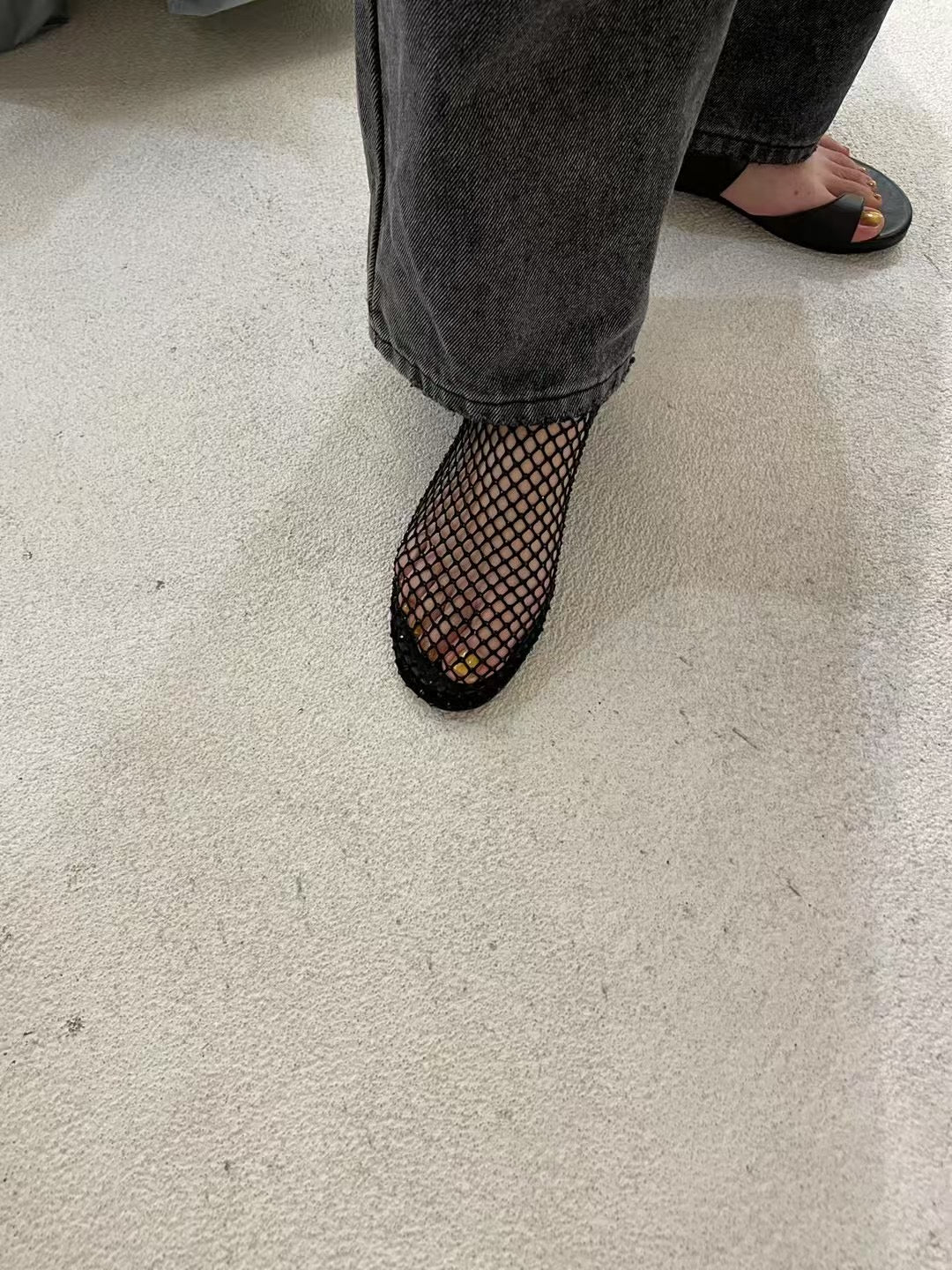 5PO 
| SH0051 2025 Trend 💎黑色閃石網襪靴