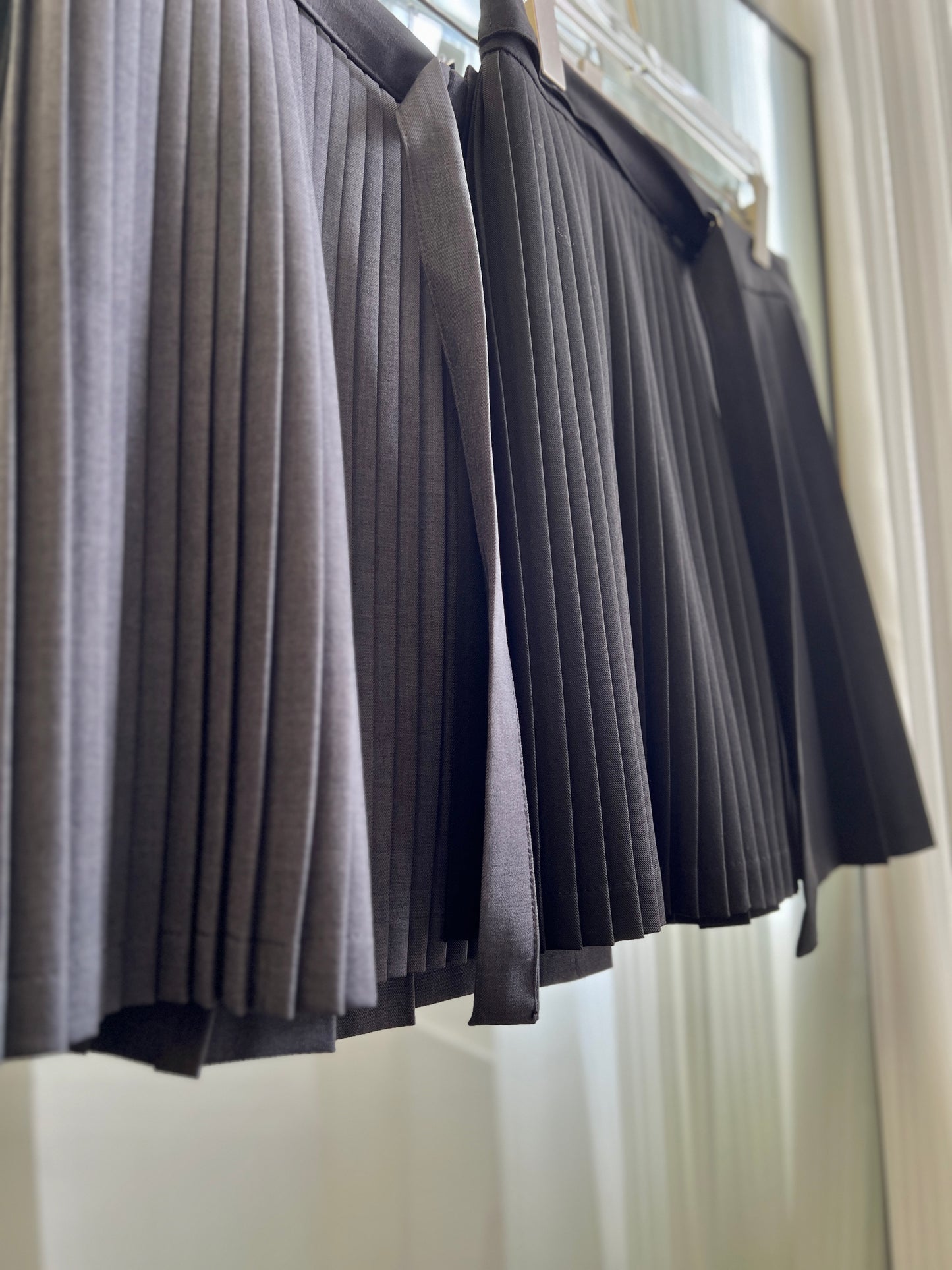 Sold out ✖️9月PO No.17 Belt waist pleated mini skirt