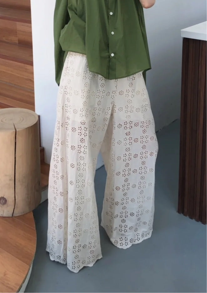 Sold out ✖️6PO No.32 Embroidered lace pants