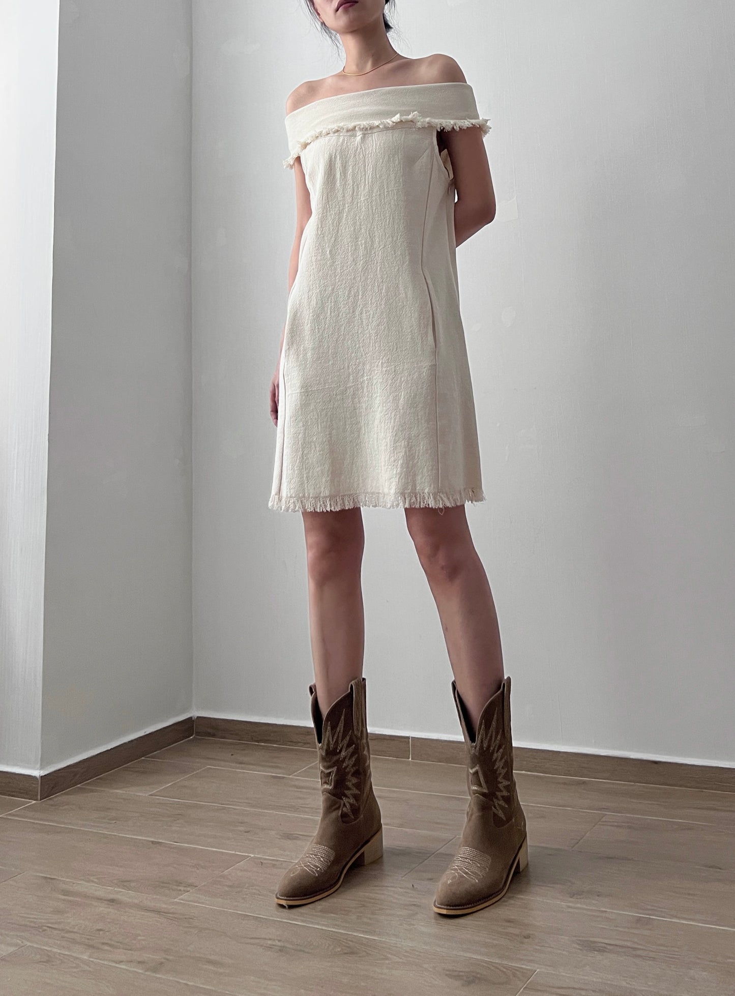 Sold out ✖️6PO No.40 Linen off shoulder mini dress