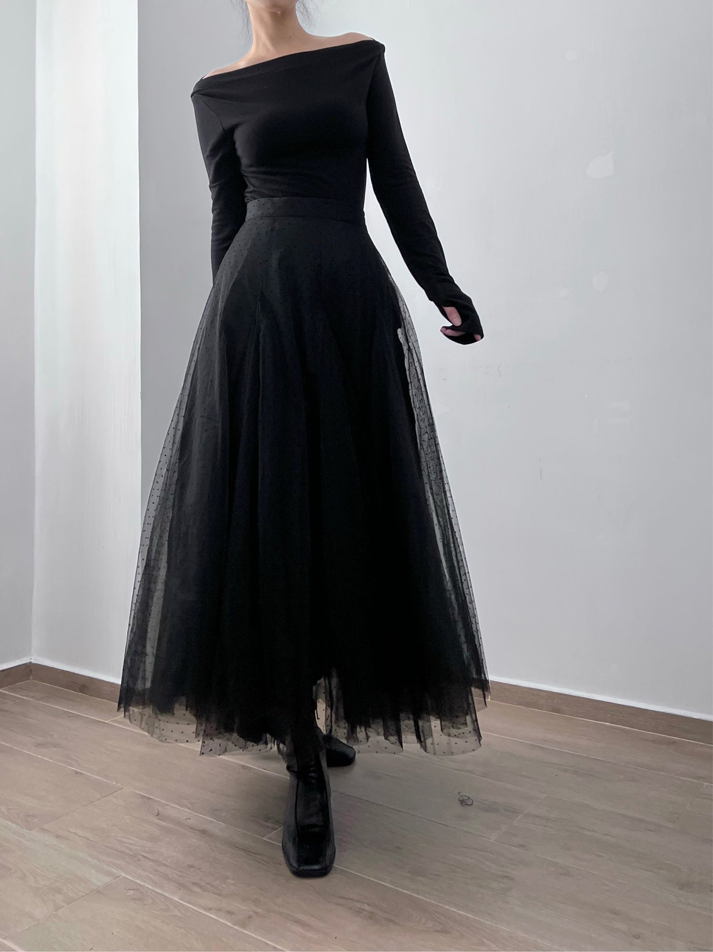 2 No.2 Alice tulle midi skirt