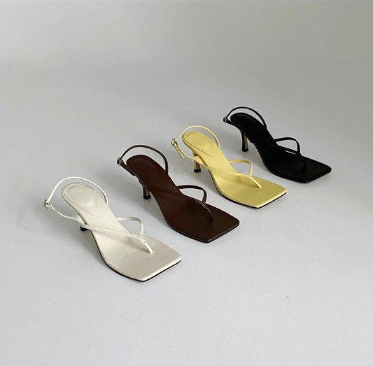 Minimalist slender straps sandals